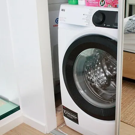 Minihouse Centrally Located On Bislett Oslo